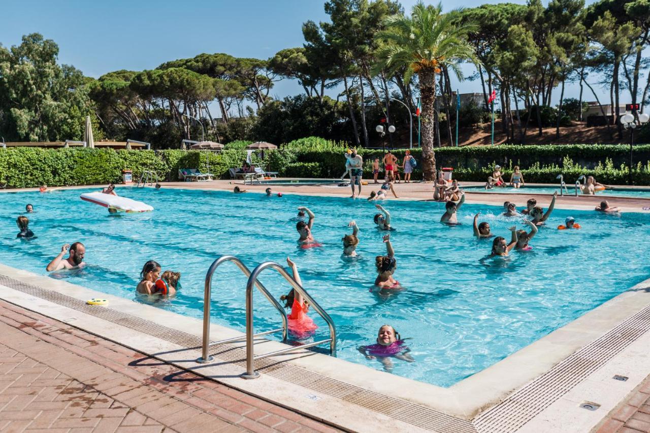 Golfo del Sole Holiday Resort Follonica Esterno foto